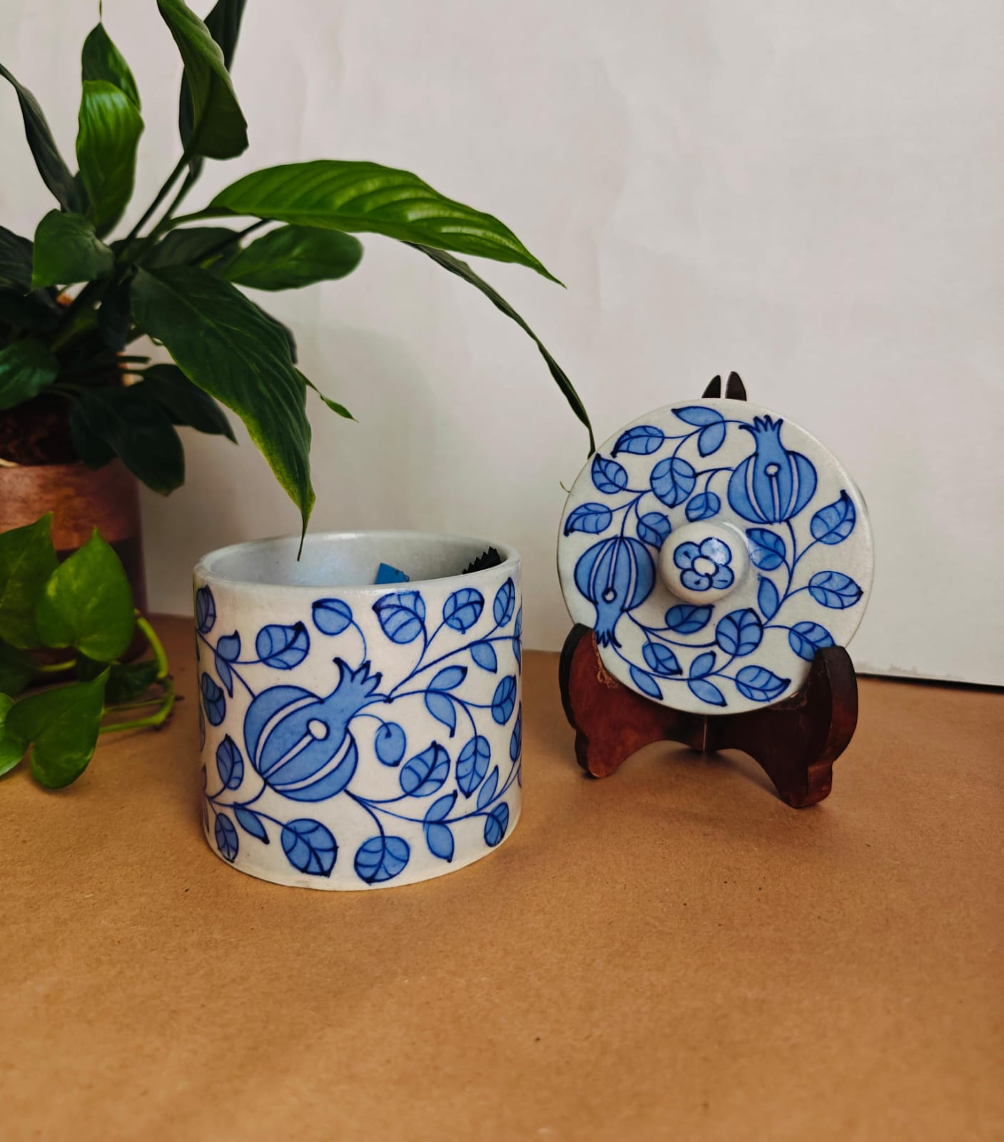 Chokar Exclusive - Pomegranate Jar