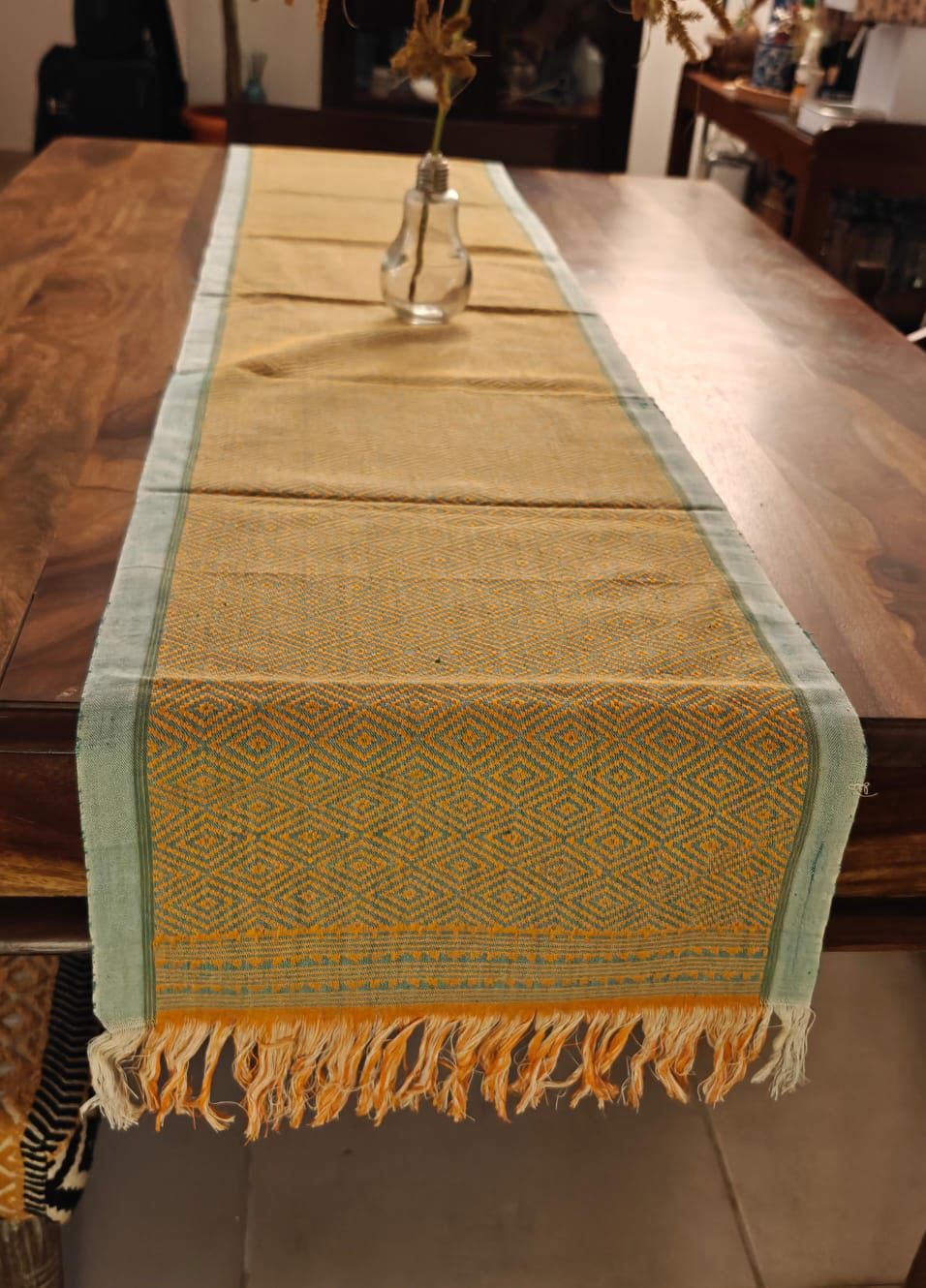 Horizon Garo Table Runner