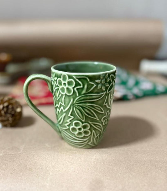 Holly Leaf Mug
