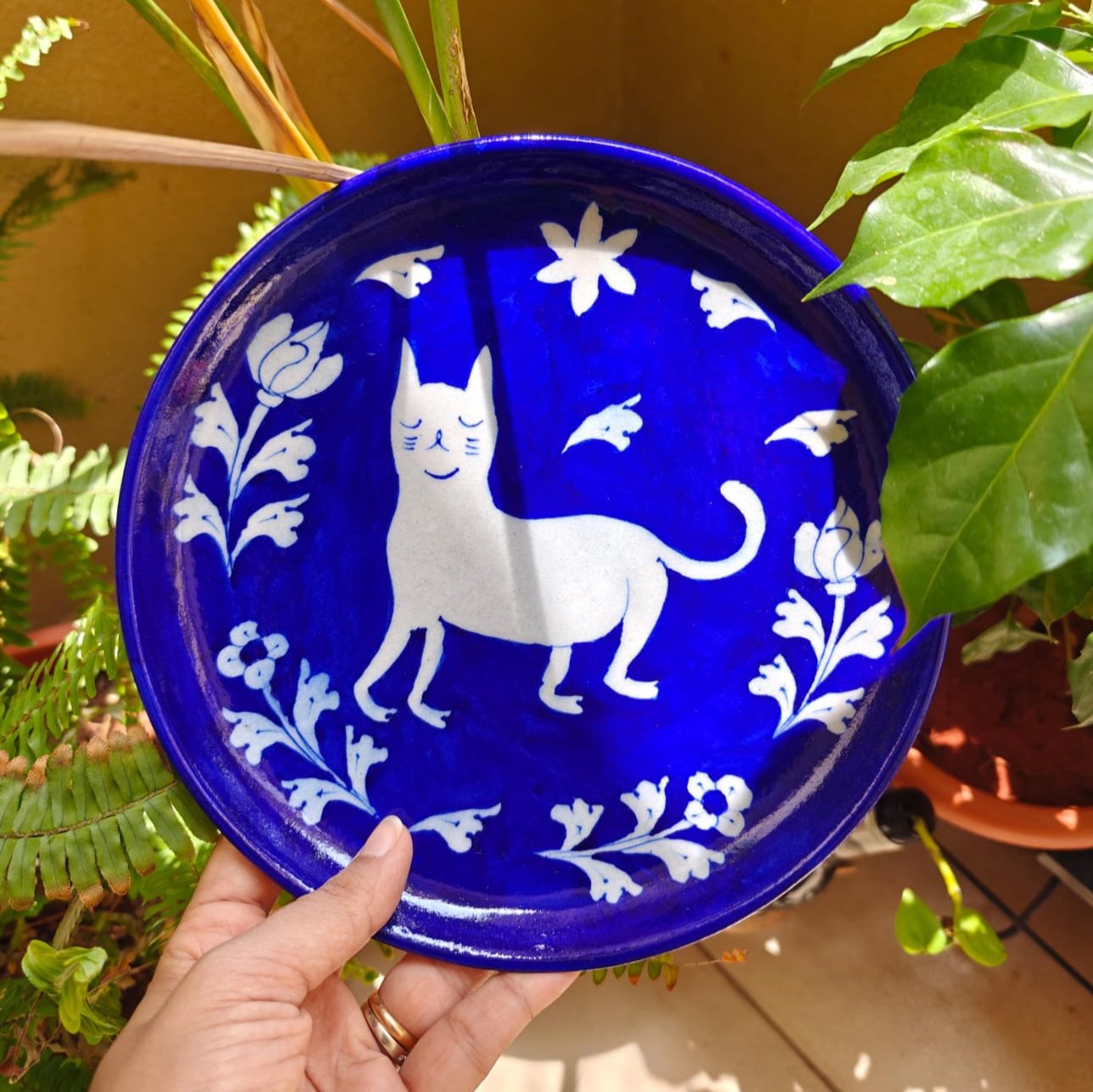 Whitey Blue Pottery Cat 8" Plate