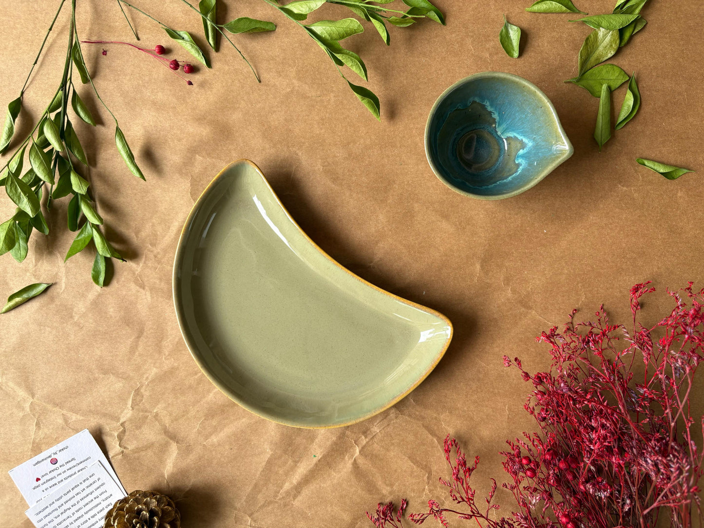 Moon Platter with Sauce Pourer - Olive Green