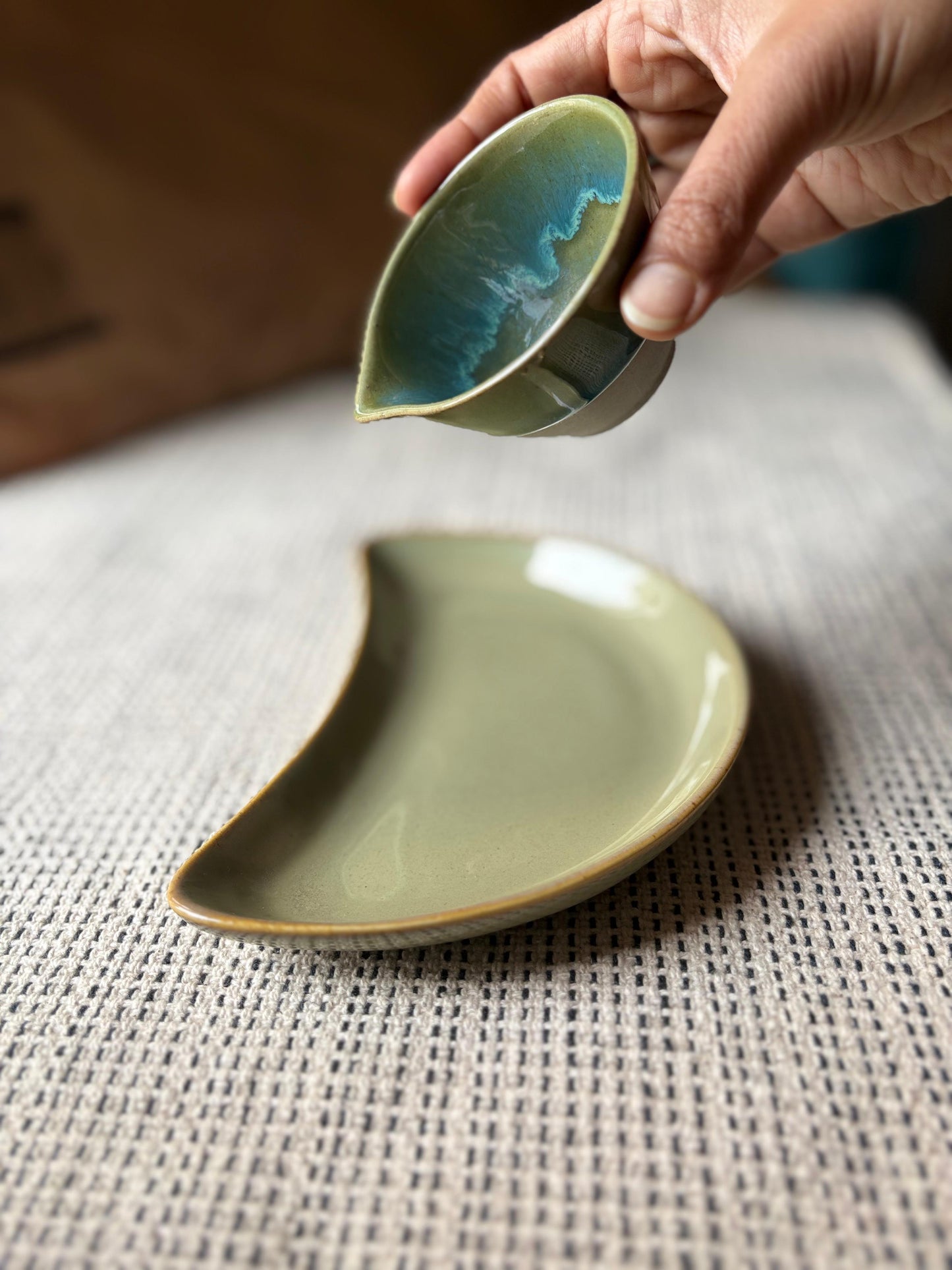 Moon Platter with Sauce Pourer - Olive Green