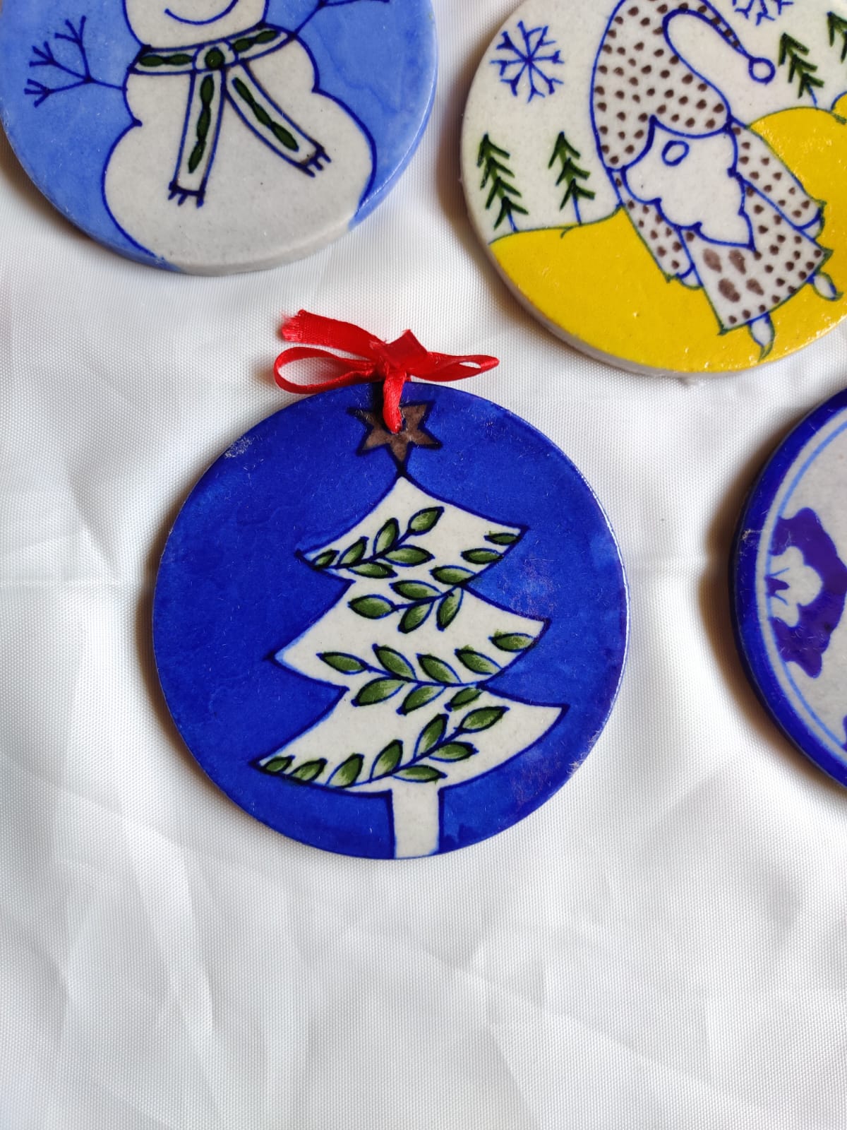 Chokar Exclusives – Set of 2 Blue Pottery Handmade Christmas Ornaments